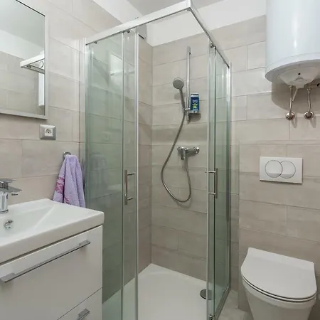 D Apartment